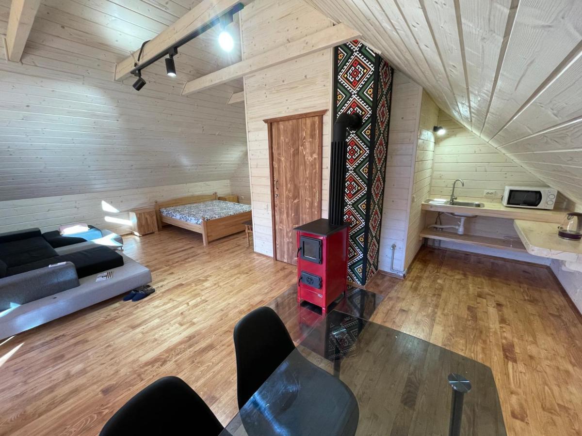 Chalet Pidstromom Mykulychyn Buitenkant foto