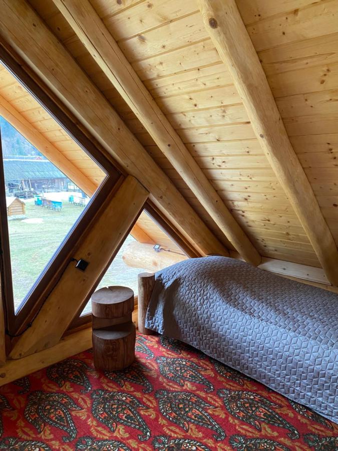 Chalet Pidstromom Mykulychyn Buitenkant foto
